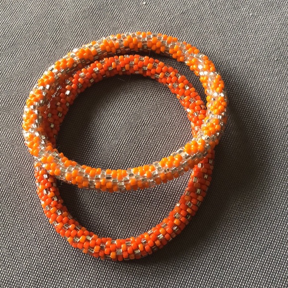 Lily and Laura glass bead bracelet’s. 32 of some of their favorites! - Picture 3 of 12